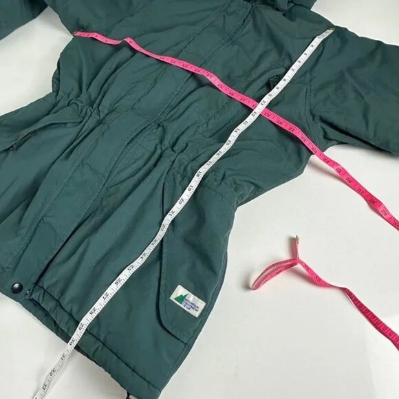 Vintage MEC Hooded Winter Parka Size Medium - Picture 4 of 5